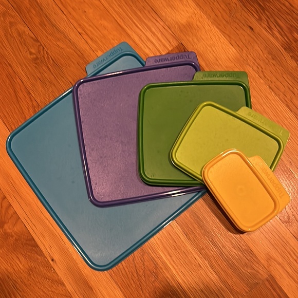 Tupperware Nesting Stackable Storage Containers - 5 Piece Set With Multi… - Picture 5 of 11